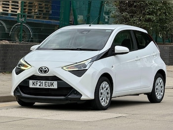 Used Toyota AYGO 2021 for sale - 76457442: Photo