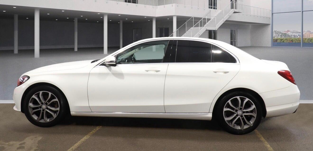 Used Mercedes-Benz C Class 2016 for sale - 76573551: Photo 3