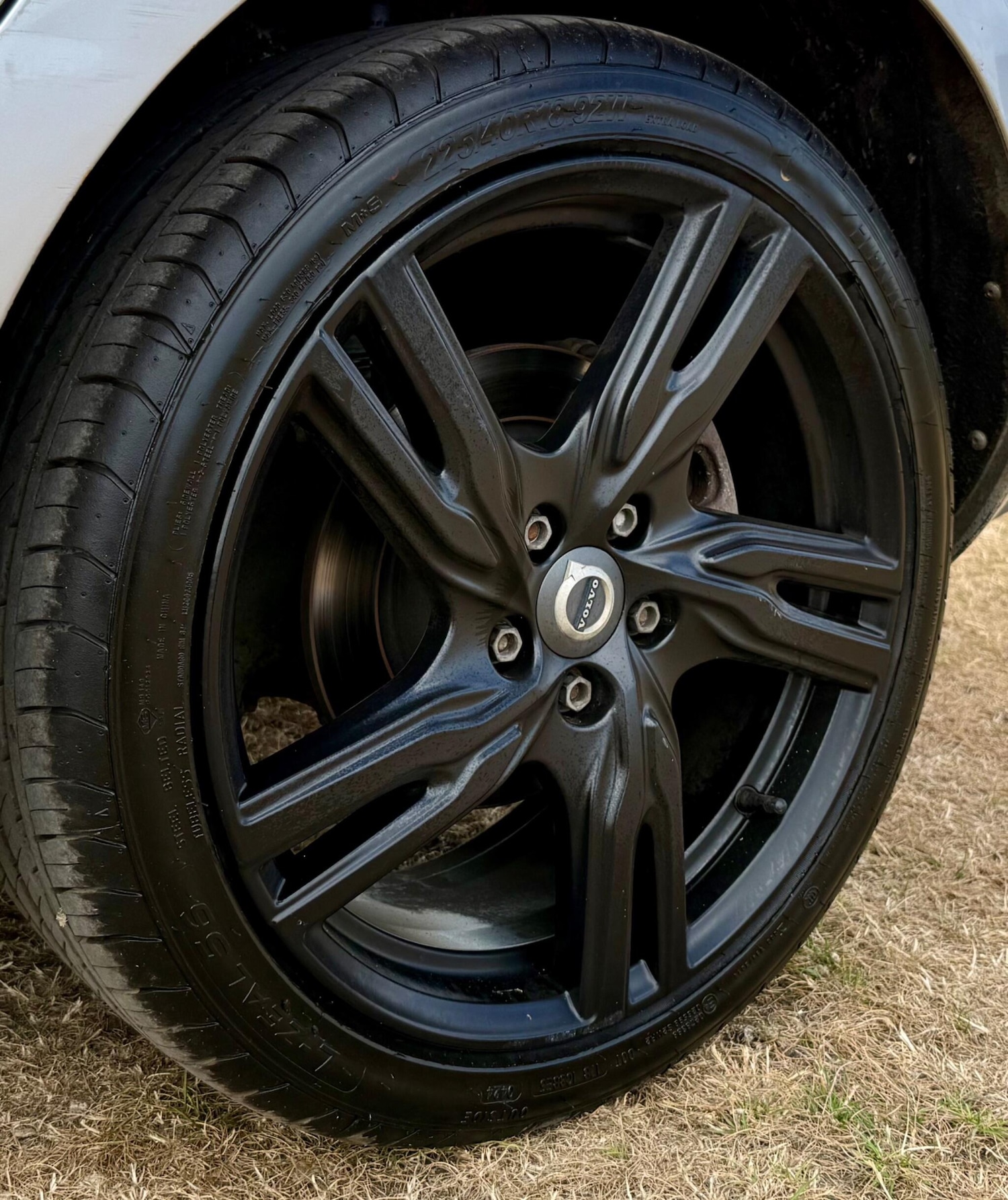 Used Volvo V40 2016 for sale - 77396479: Photo 3