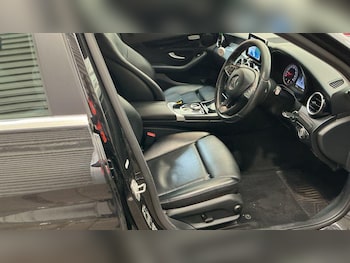 Used Mercedes-Benz C Class 2018 for sale - 78877955: Photo