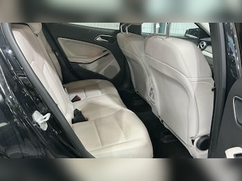 Used Mercedes-Benz GLA 2017 for sale - 79291583: Photo