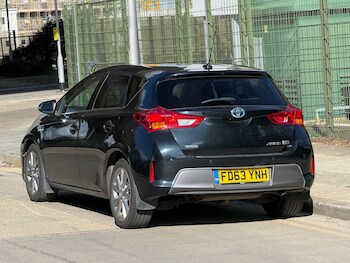 Used Toyota Auris 2014 for sale - 77882622: Photo