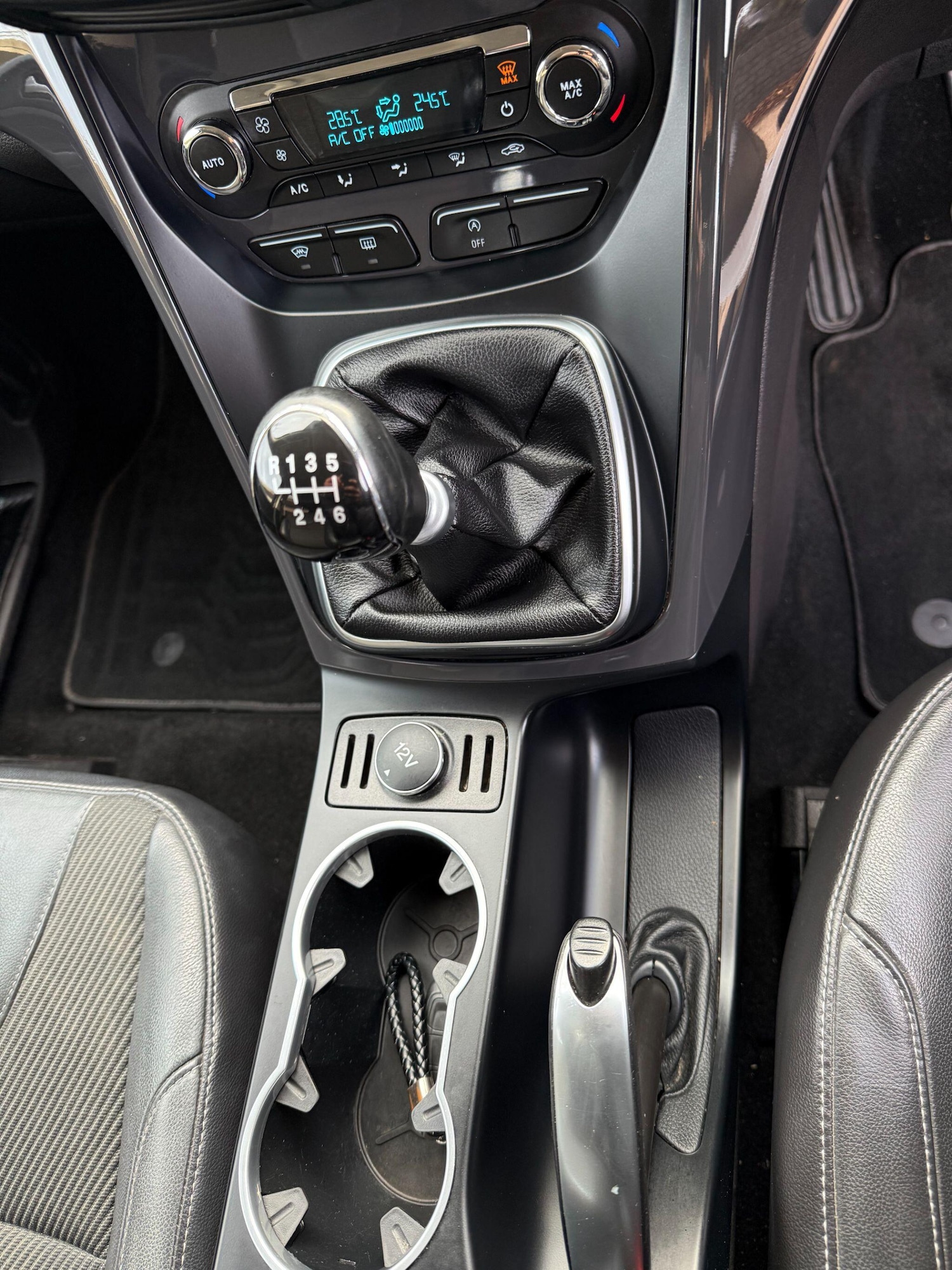 Used Ford Kuga 2015 for sale - 76619922: Photo 11