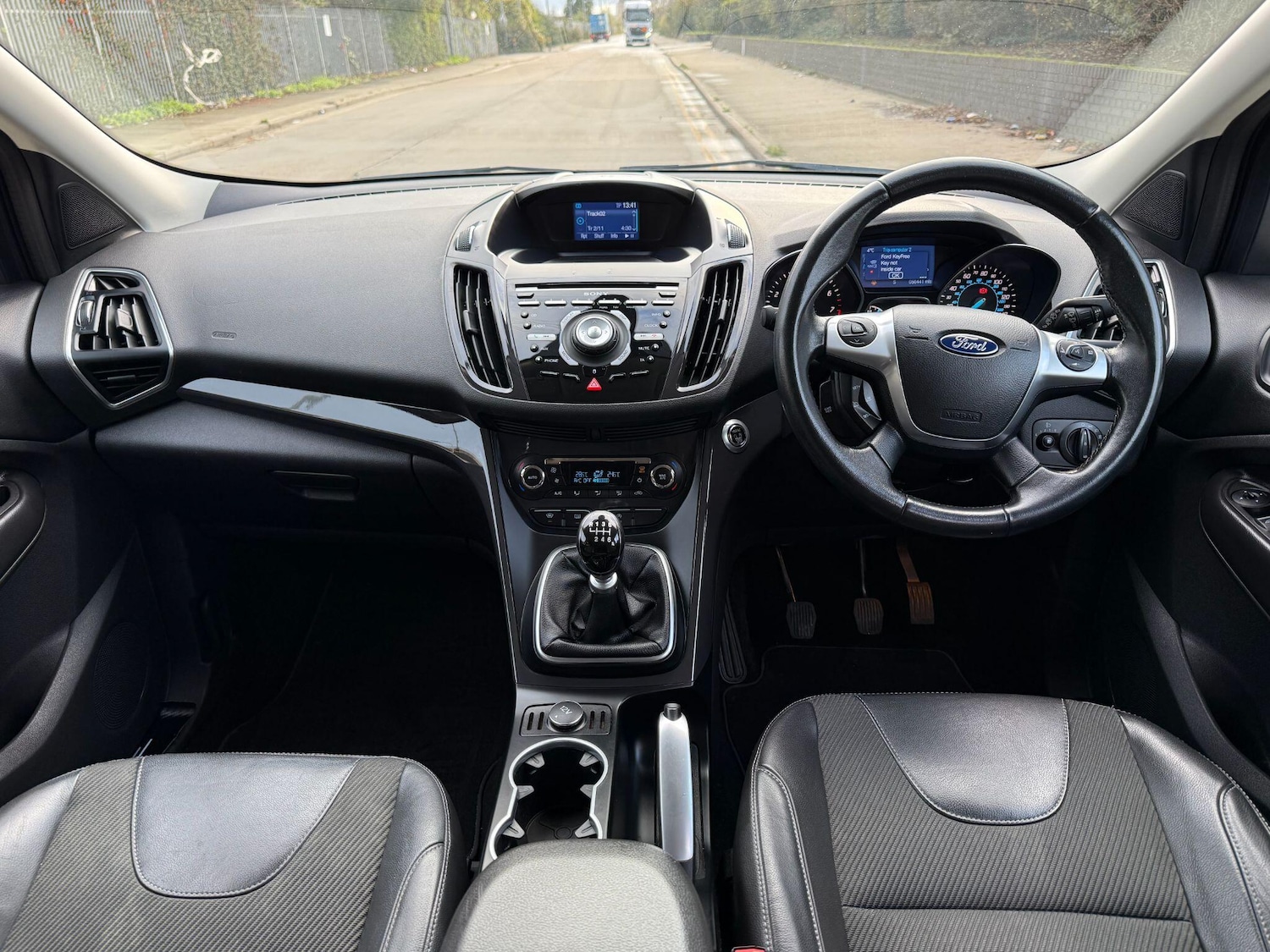 Used Ford Kuga 2015 for sale - 76619922: Photo 19