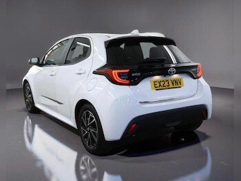 Used Toyota Yaris 2023 for sale - 78461566: Photo