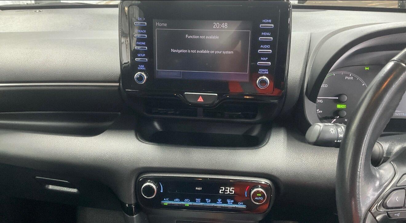 Used Toyota Yaris for sale - 76728383: Photo 11