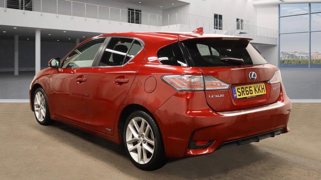 Used Lexus CT 2016 for sale - 76912833: Photo 2