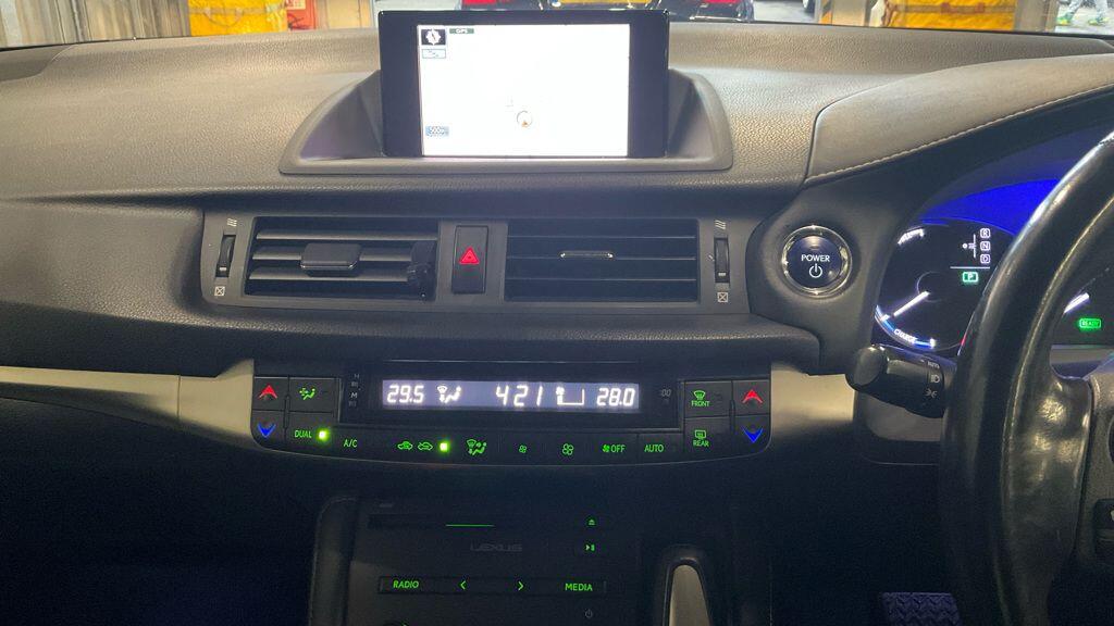 Used Lexus CT 2016 for sale - 76912833: Photo 4