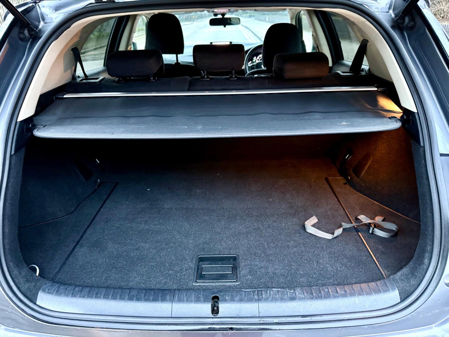 Used Mercedes-Benz C Class 2014 for sale - 77523491: Photo 21