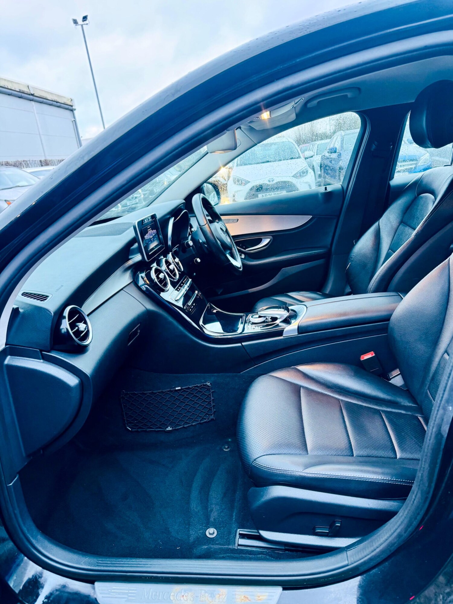 Used Mercedes-Benz C Class 2014 for sale - 77523491: Photo 23