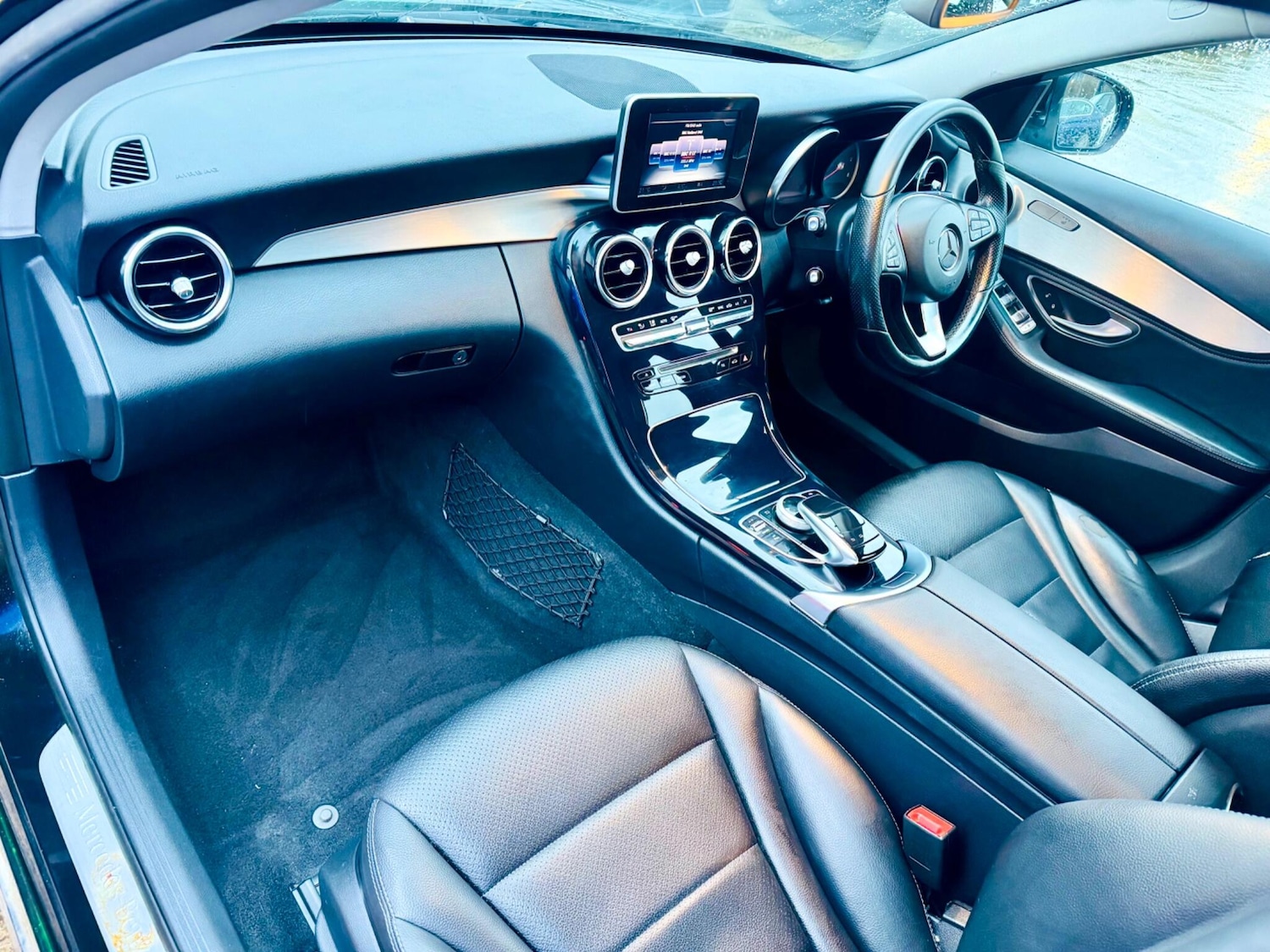 Used Mercedes-Benz C Class 2014 for sale - 77523491: Photo 8