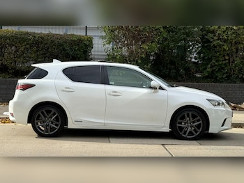 Used Lexus CT 2015 for sale - 76167333: Photo 3