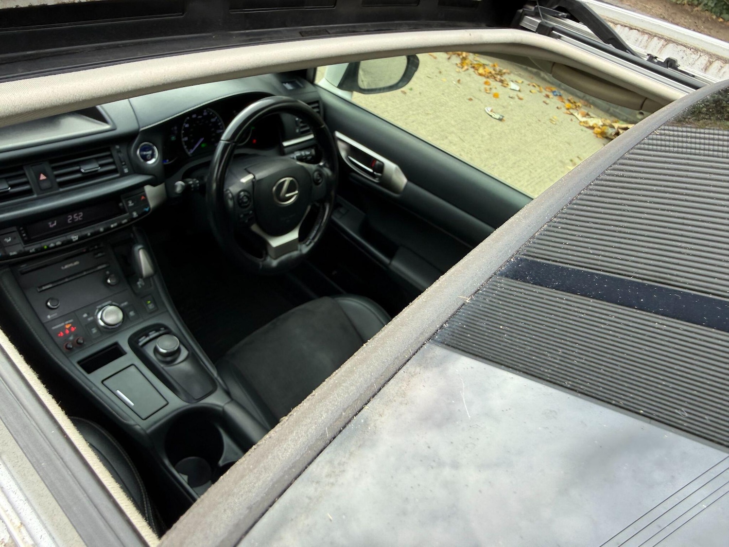 Used Lexus CT 2015 for sale - 76167333: Photo 4