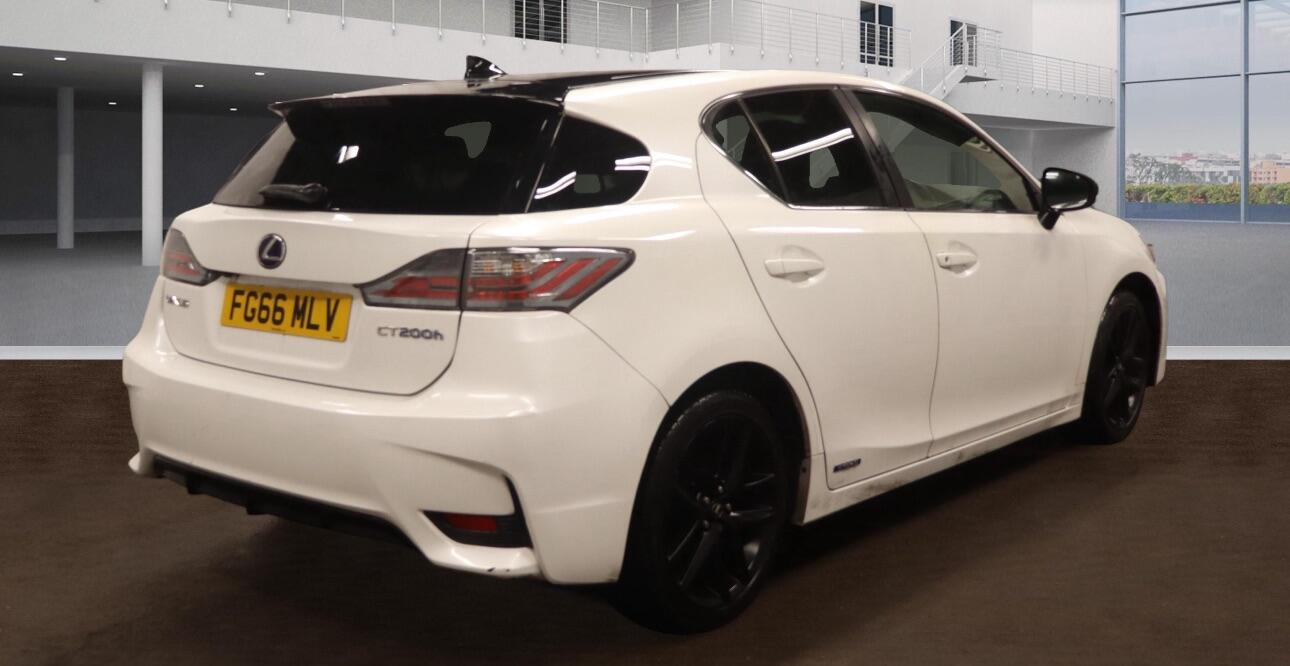 Used Lexus CT 2016 for sale - 77425221: Photo 2