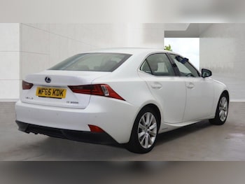 Used Lexus IS 2015 for sale - 79440738: Photo