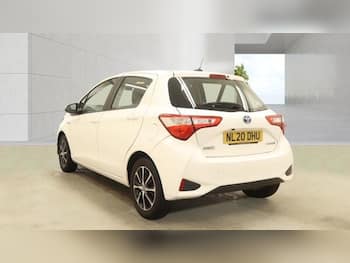 Used Toyota Yaris 2020 for sale - 79848040: Photo