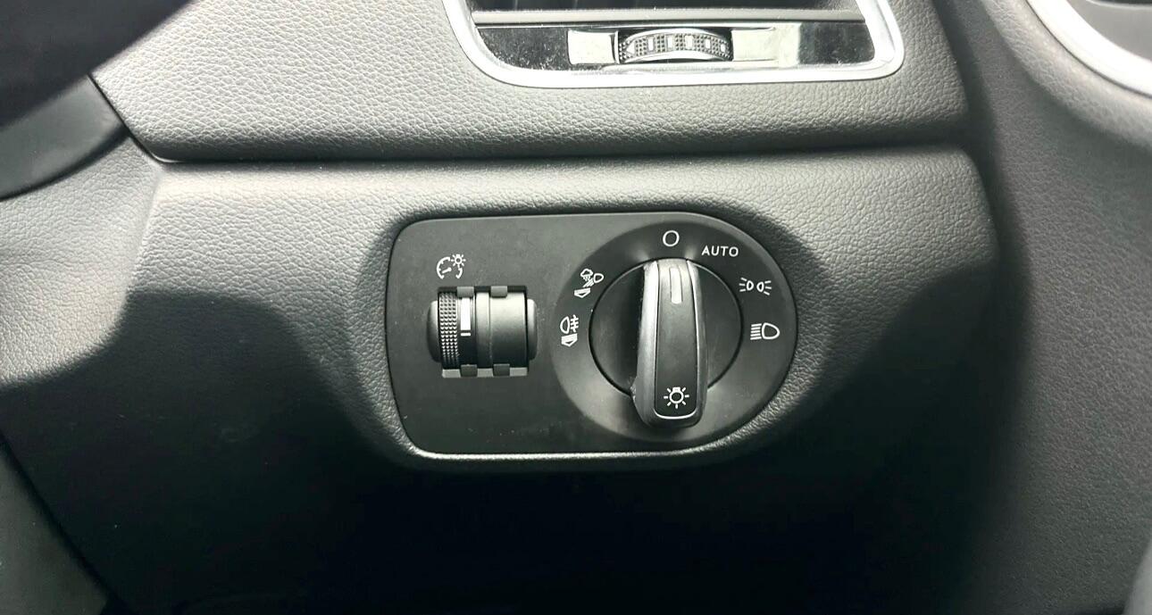 Used Audi Q3 2018 for sale - 76913179: Photo 14