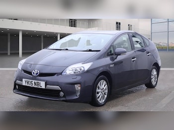 Used Toyota Prius 2015 for sale - 76994774: Photo