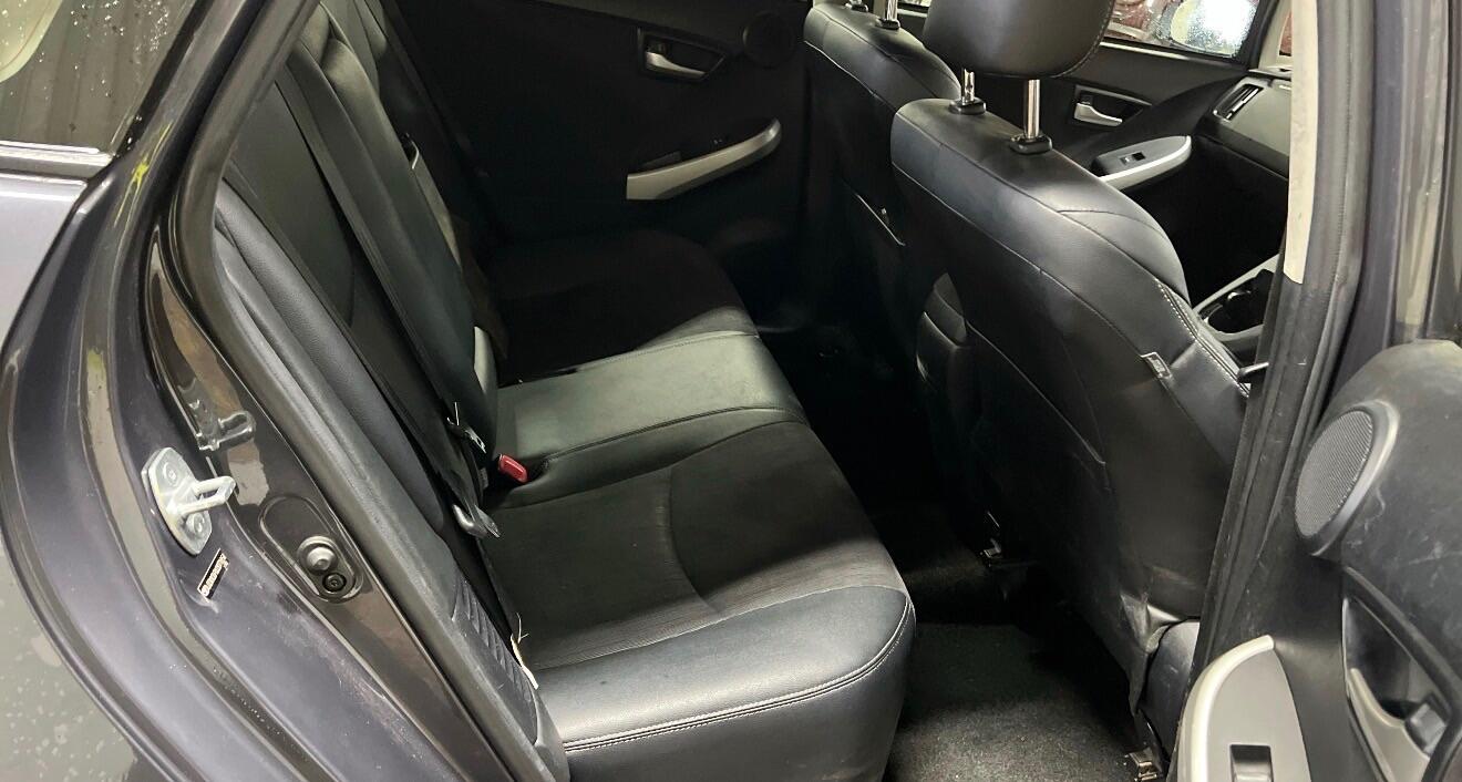 Used Toyota Prius for sale - 76994774: Photo 3