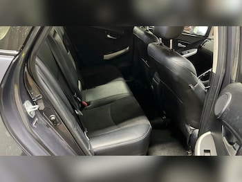 Used Toyota Prius 2015 for sale - 76994774: Photo