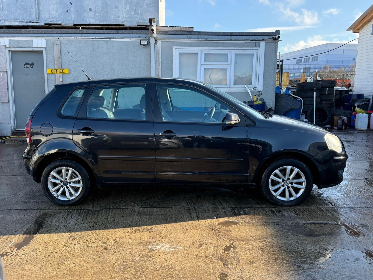 Used Volkswagen Polo 2007 for sale - 77254583: Photo 9