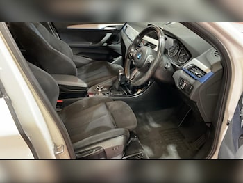 Used BMW X1 2017 for sale - 75623925: Photo