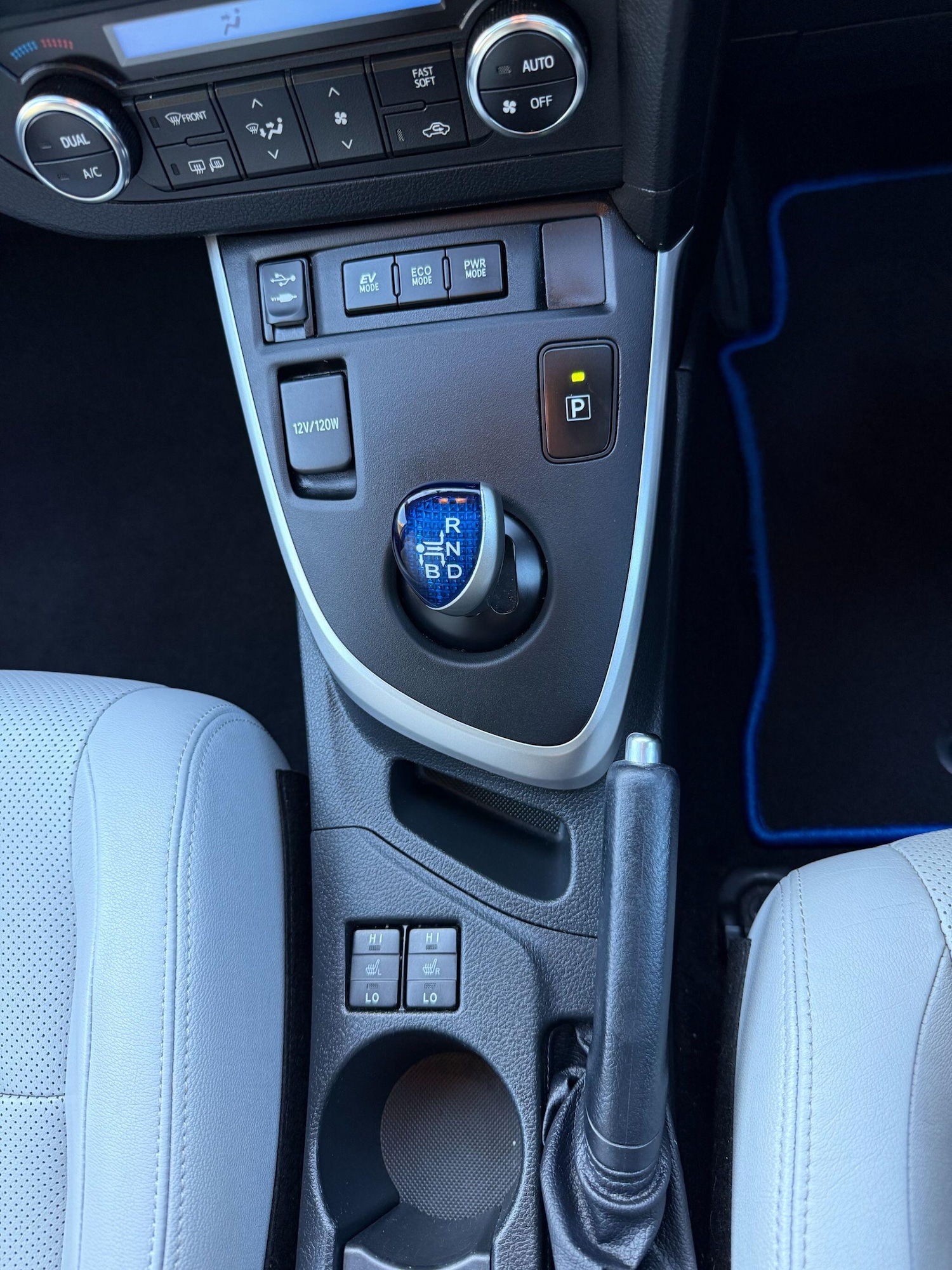 Used Toyota Auris 2014 for sale - 76121666: Photo 27