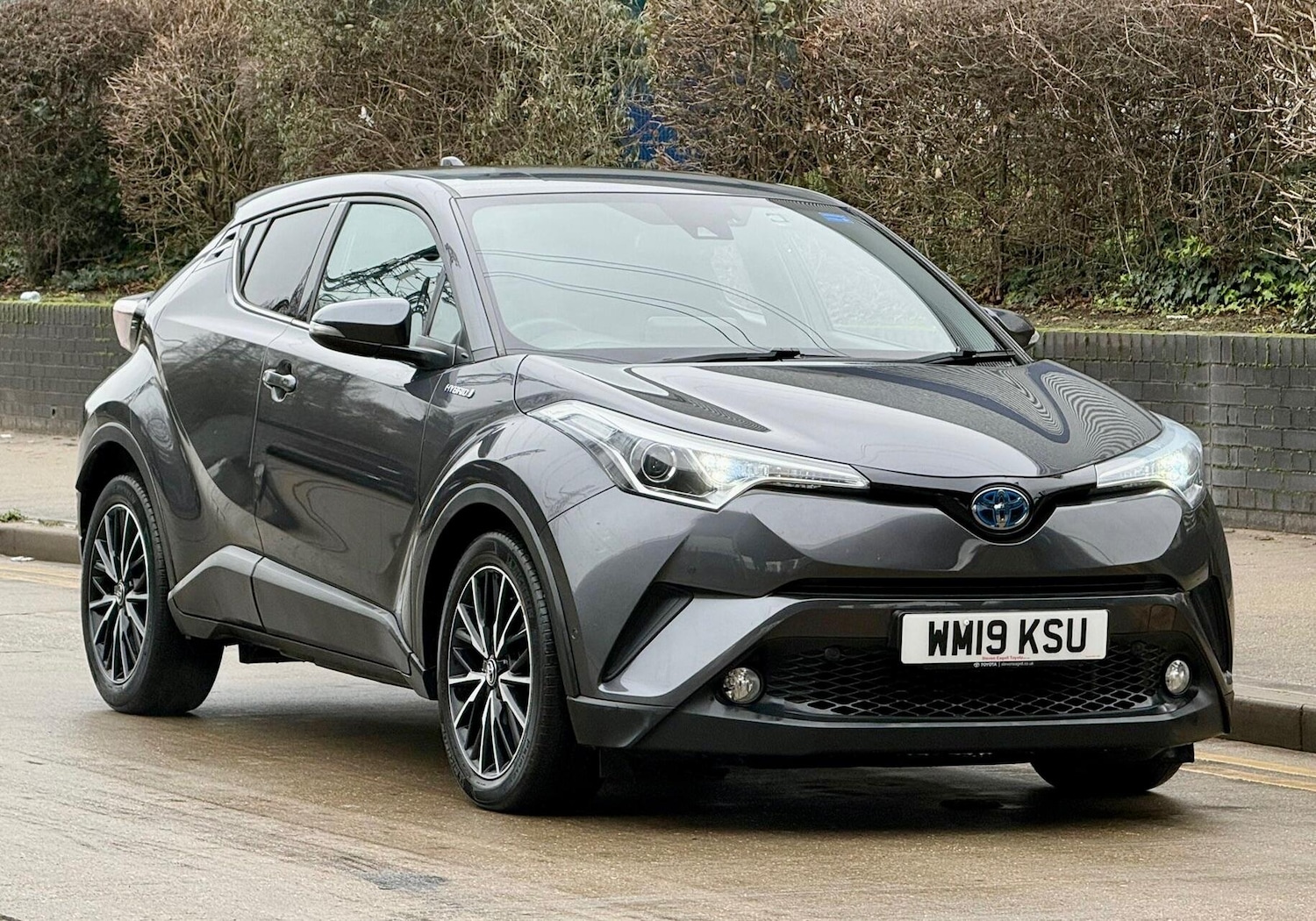 Used Toyota C-HR 2019 for sale - 77120050: Photo 3