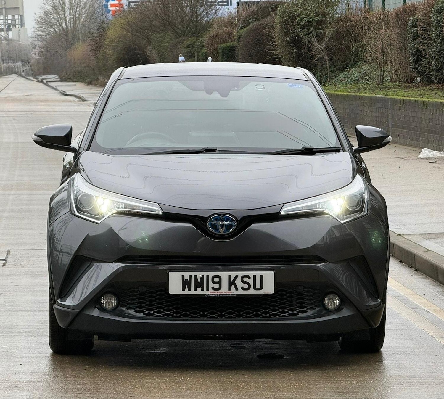 Used Toyota C-HR 2019 for sale - 77120050: Photo 8