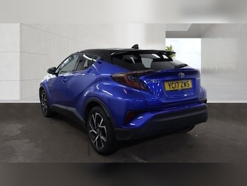 Used Toyota C-HR 2017 for sale - 78185503: Photo