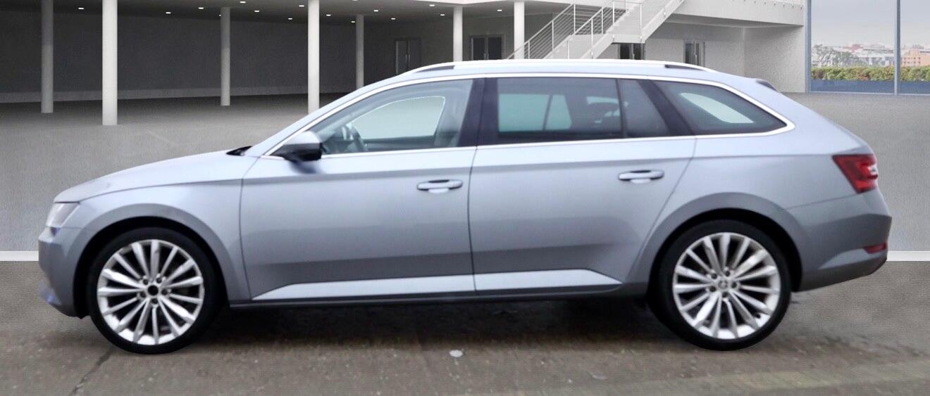 Used Skoda Superb 2016 for sale - 76942361: Photo 4