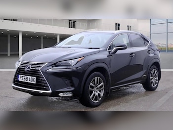 2019 (68) - 300h 2.5 5dr CVT [Premium Pack]