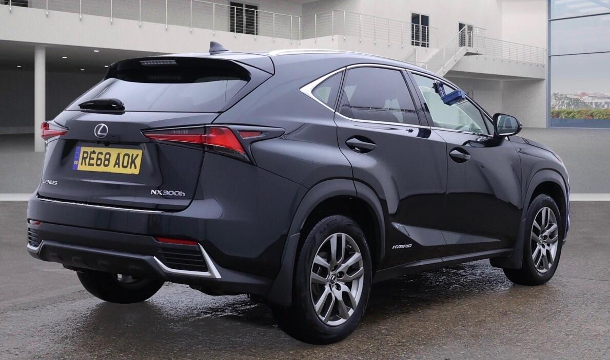 Used Lexus NX 2019 for sale - 76397848: Photo 4