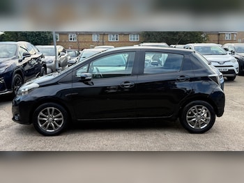 Used Toyota Yaris 2014 for sale - 79181066: Photo
