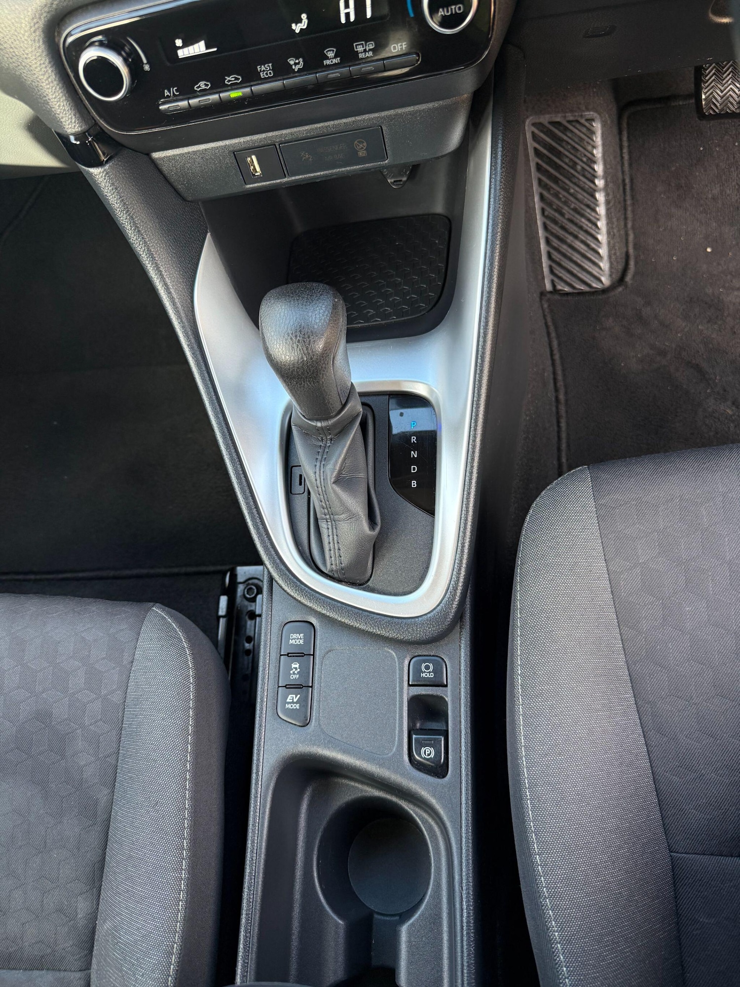 Used Toyota Yaris for sale - 77484549: Photo 10