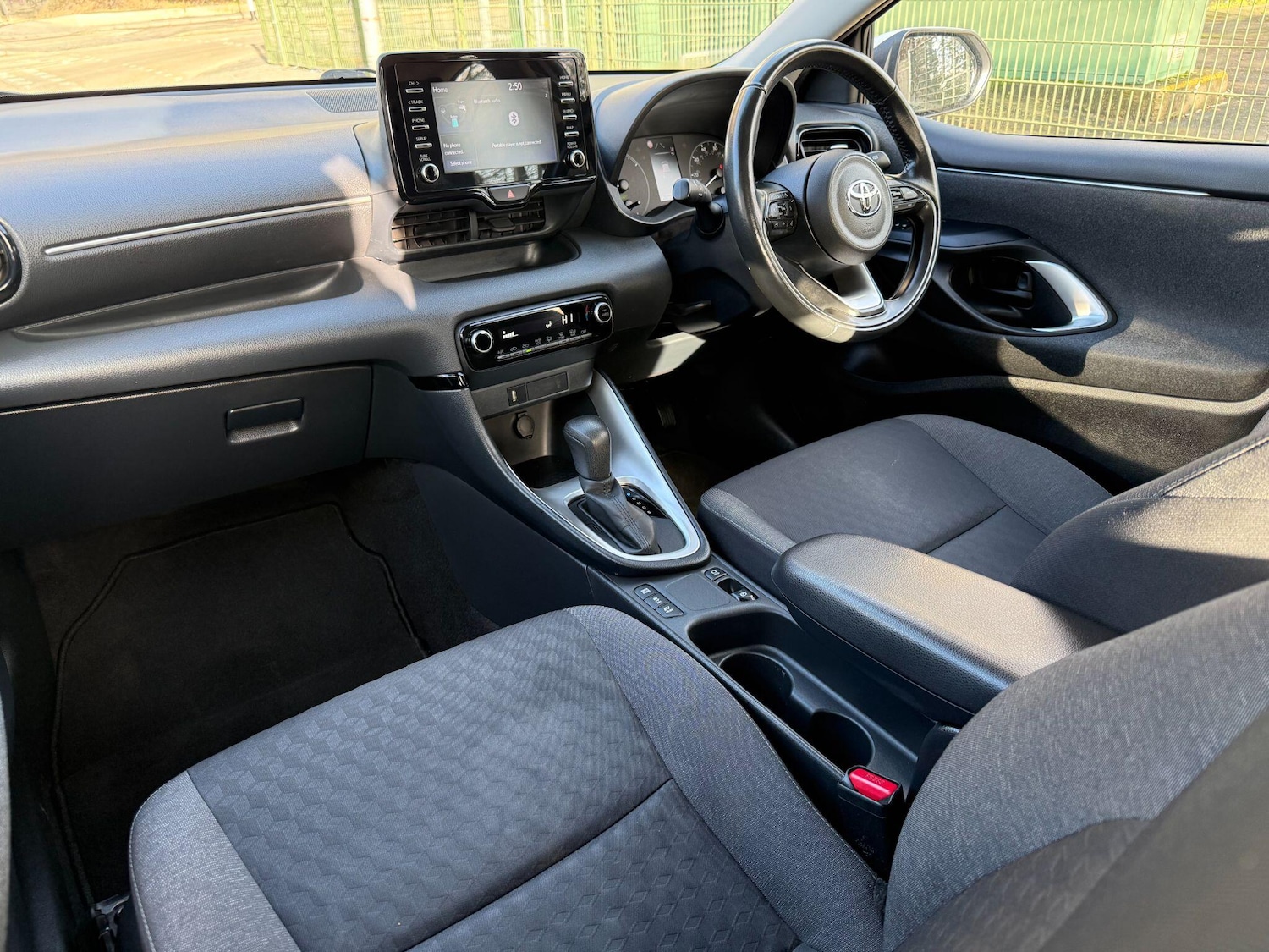 Used Toyota Yaris for sale - 77484549: Photo 14