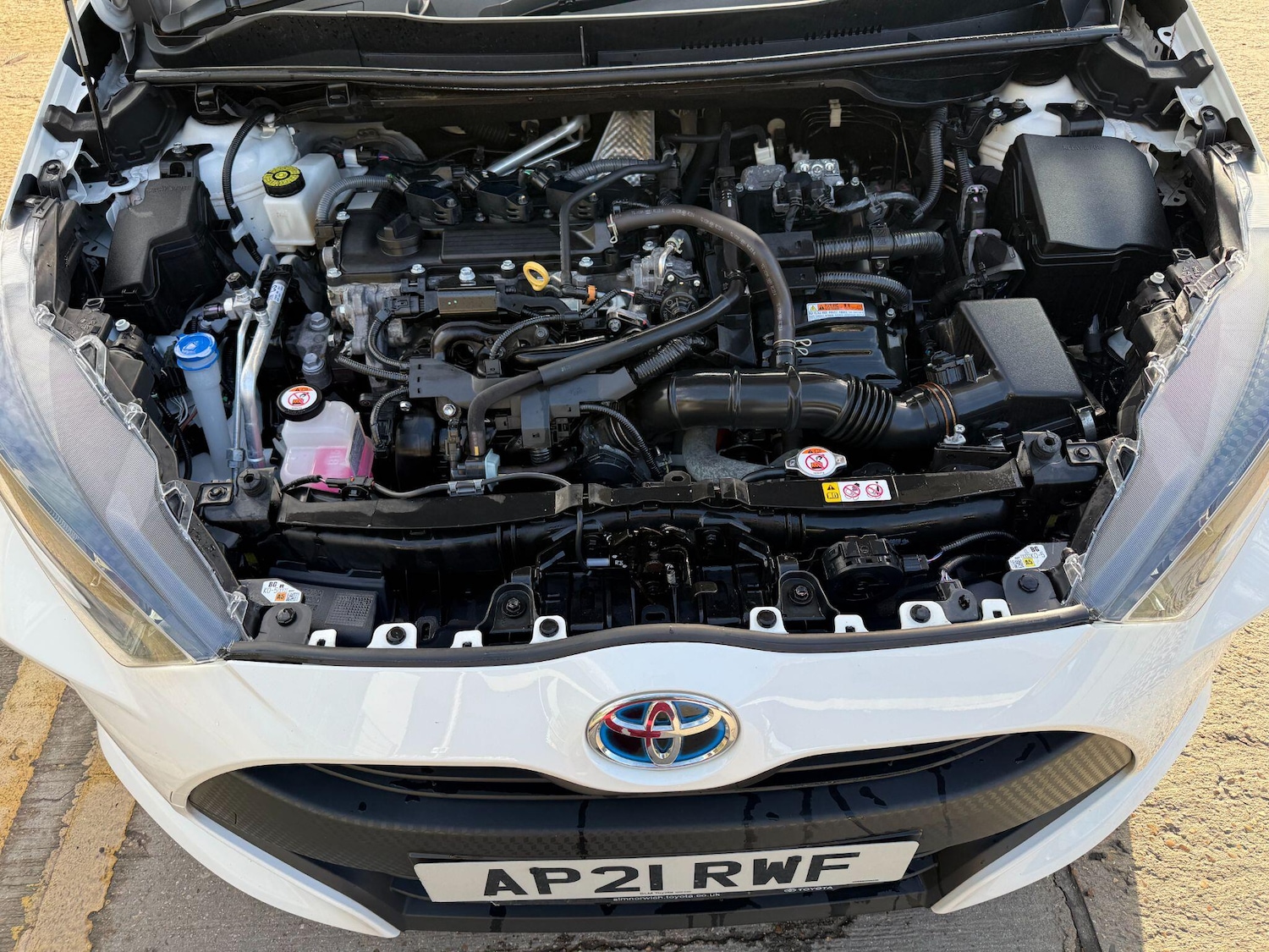 Used Toyota Yaris for sale - 77484549: Photo 21