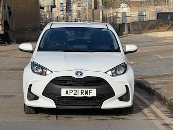 Used Toyota Yaris 2021 for sale - 77484549: Photo