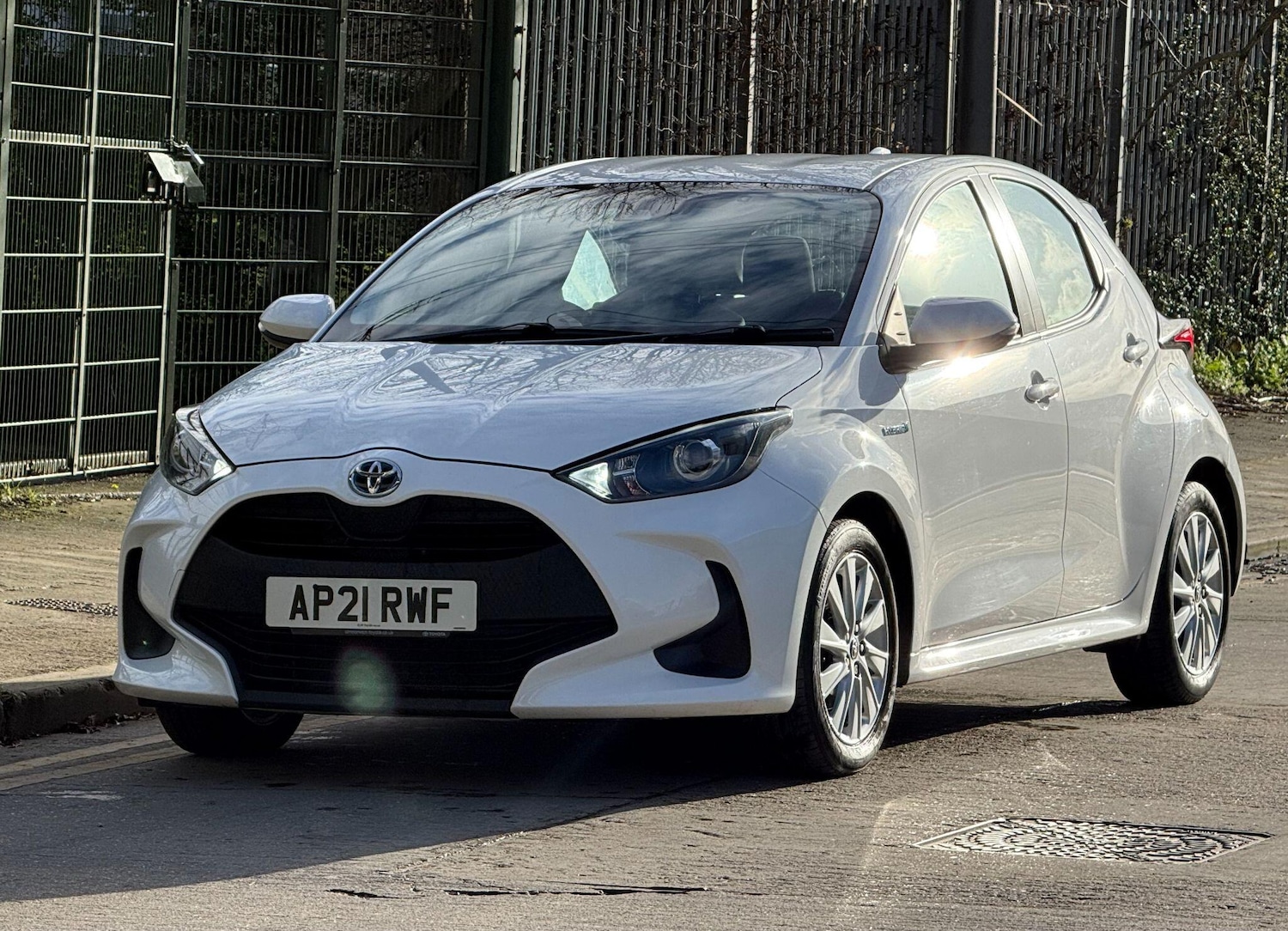 Used Toyota Yaris for sale - 77484549: Photo 6