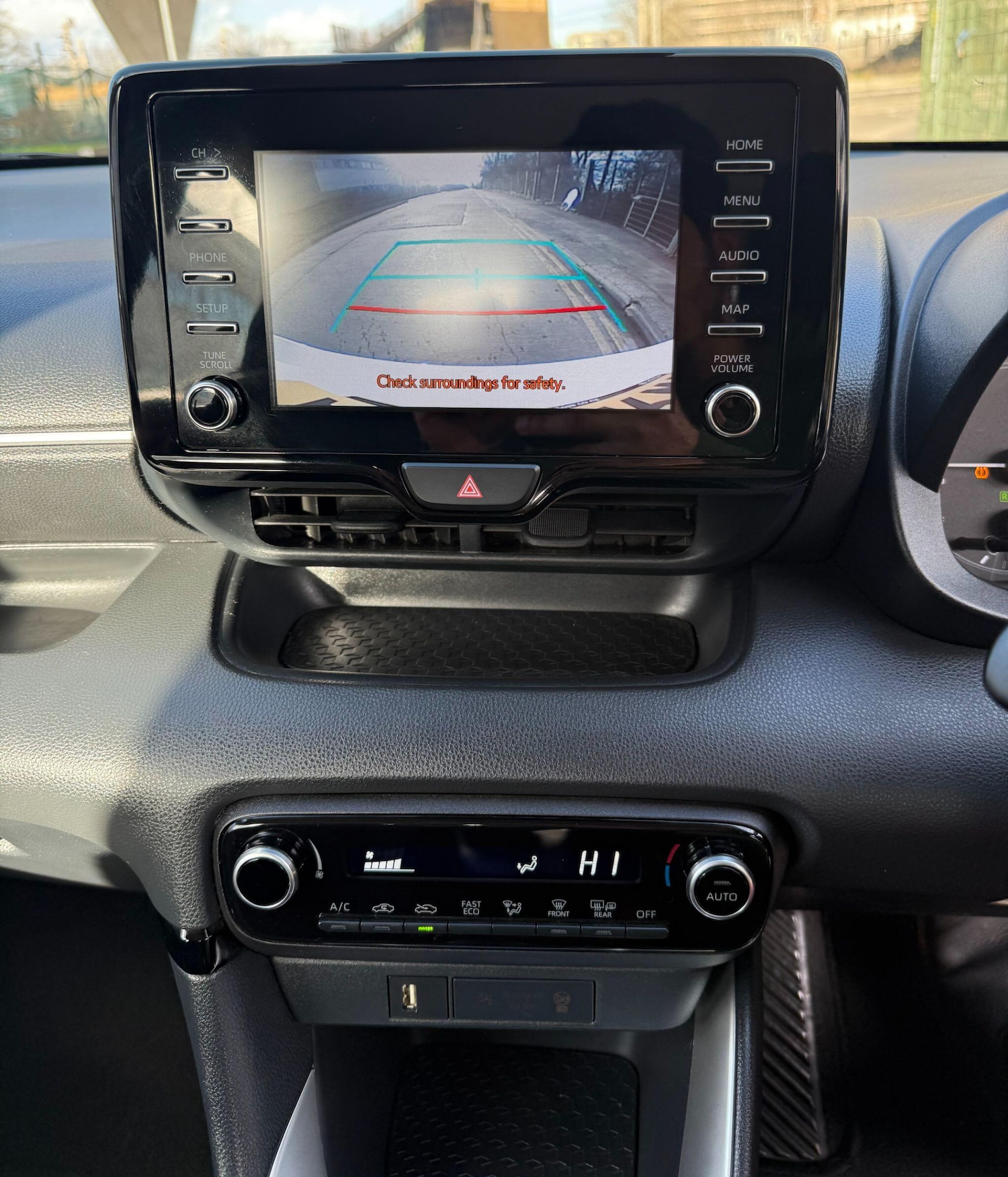 Used Toyota Yaris for sale - 77484549: Photo 7