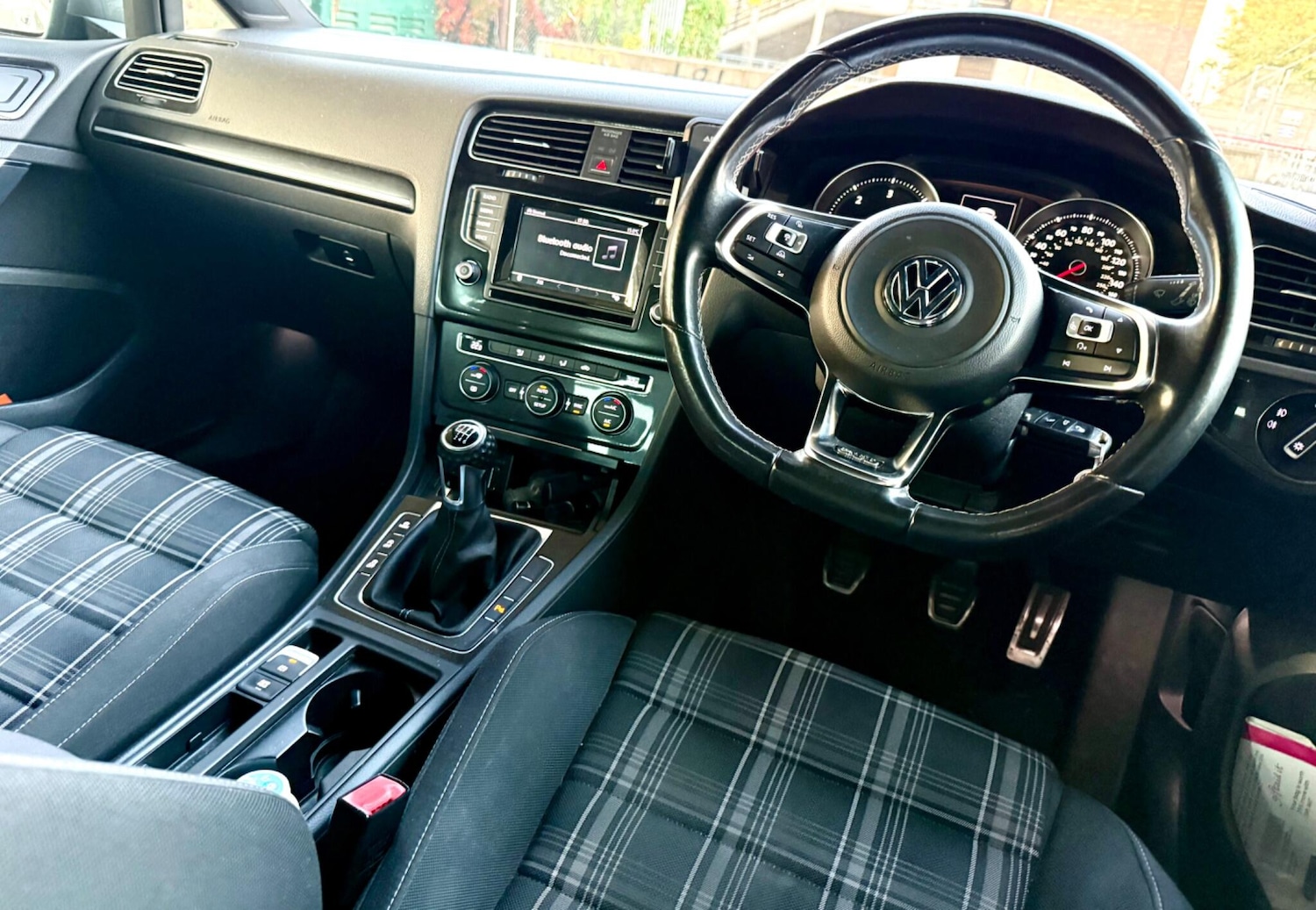 Used Volkswagen Golf 2014 for sale - 76251256: Photo 22