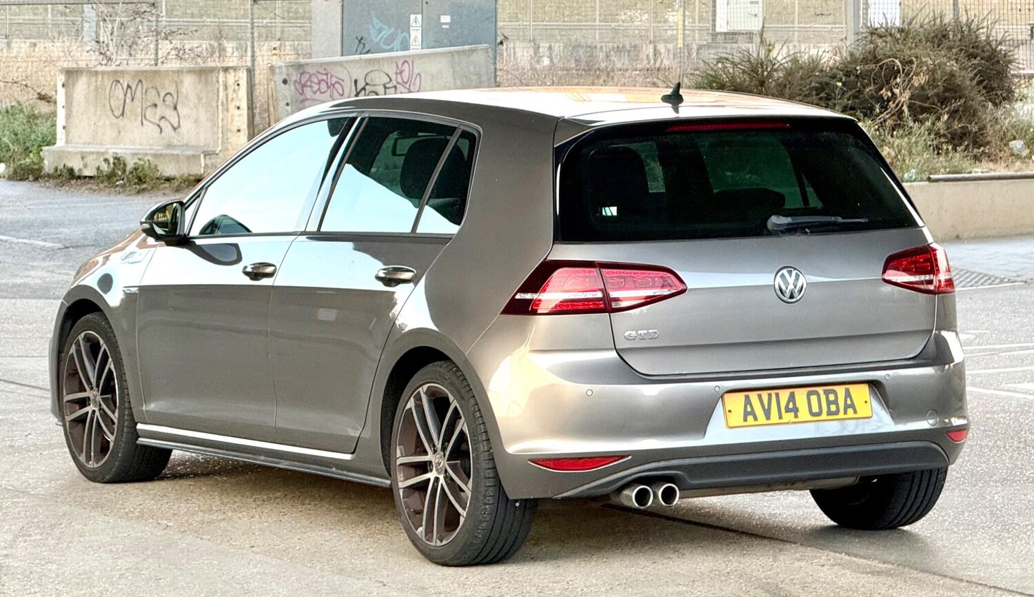 Used Volkswagen Golf 2014 for sale - 76251256: Photo 4