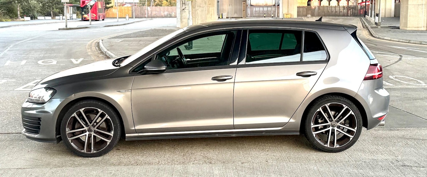 Used Volkswagen Golf 2014 for sale - 76251256: Photo 5