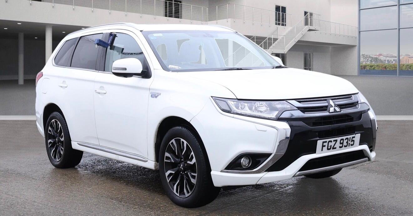 Used Mitsubishi Outlander 2017 for sale - 76976575: Photo 11