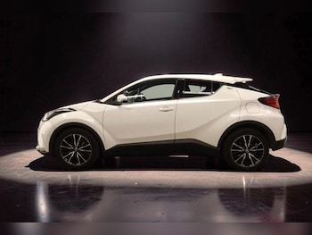 Used Toyota C-HR 2020 for sale - 78447467: Photo