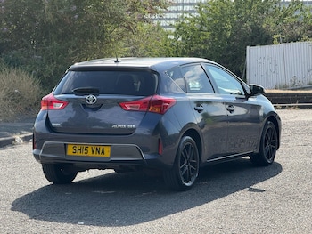 Used Toyota Auris 2015 for sale - 79304242: Photo