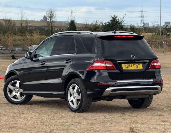 Used Mercedes-Benz M-Class 2014 for sale - 75232404: Photo 2