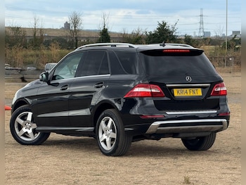 Used Mercedes-Benz M-Class 2014 for sale - 75232404: Photo