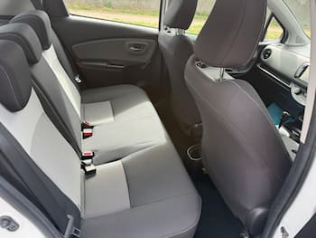 Used Toyota Yaris 2018 for sale - 79793540: Photo