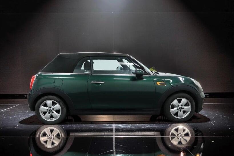 Used MINI Convertible 2016 for sale - 78170839: Photo 3